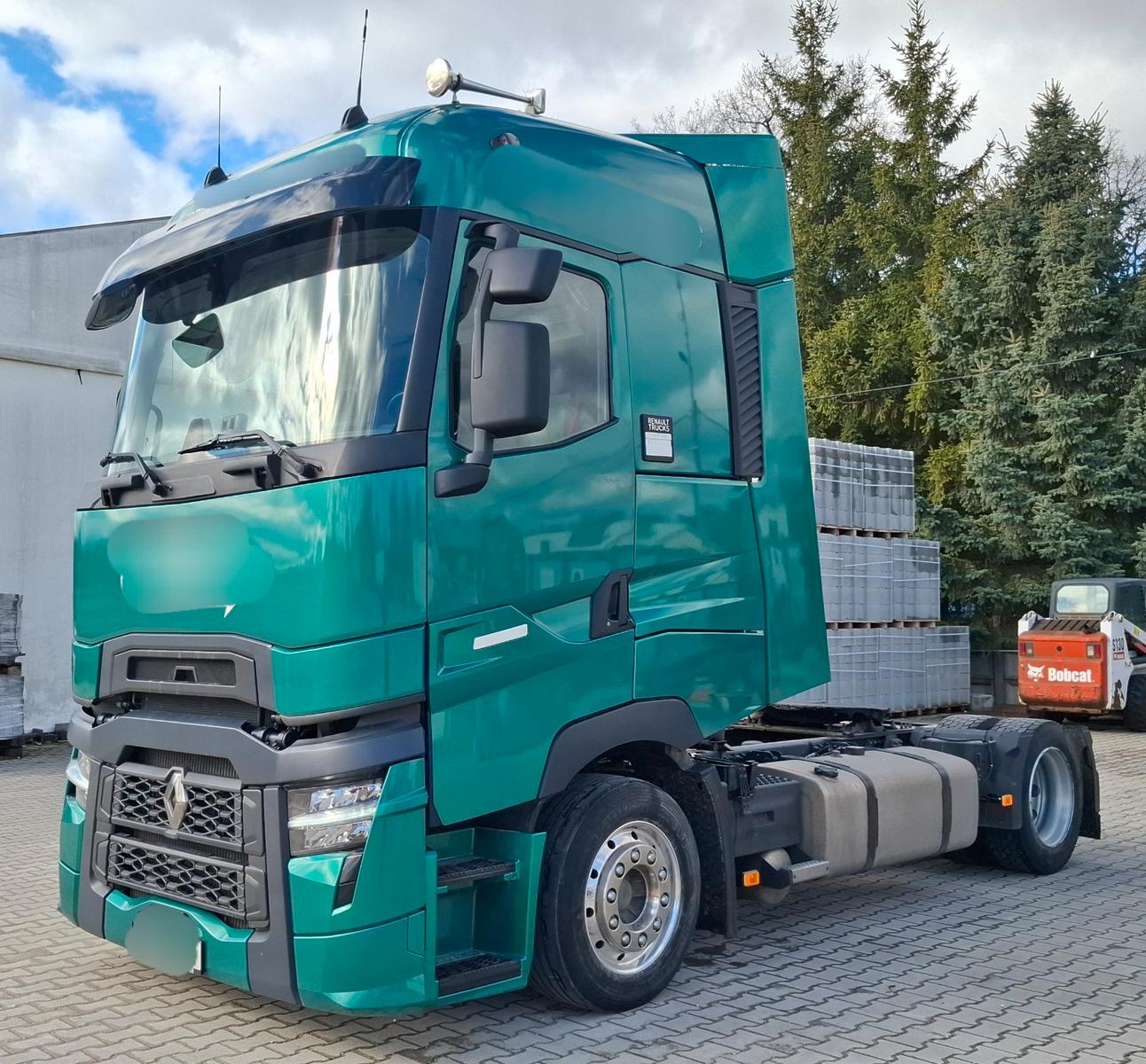 Renault T520 High Low Deck