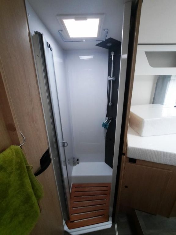Fahrzeugabbildung Sunlight T 68C Verfüg./Sparen Sie 3.004,- €