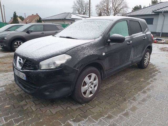 Nissan Qashqai+2