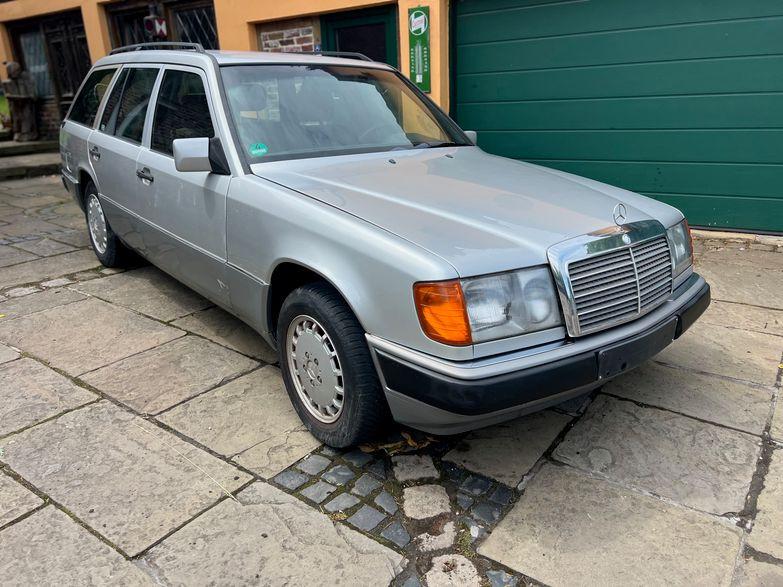Mercedes-Benz 250 TD W124 Kombi, 2. Hand, Schiebedach, TÜV neu