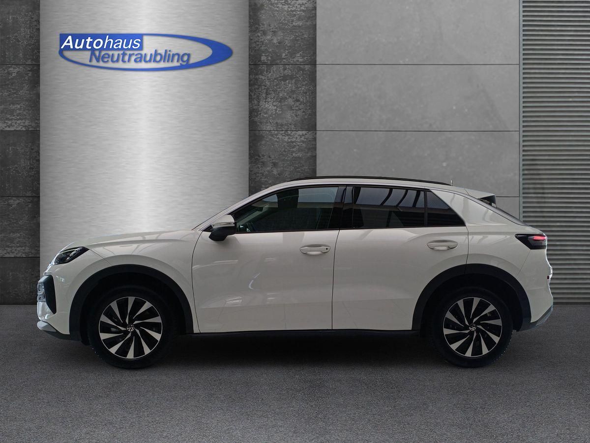 Volkswagen T-ROC LIFE 1.5 eTSI 116 PS DSG Rearview Keyles foto 3