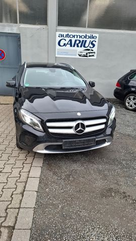 Mercedes-Benz GLA 200 GLA -Klasse GLA 200