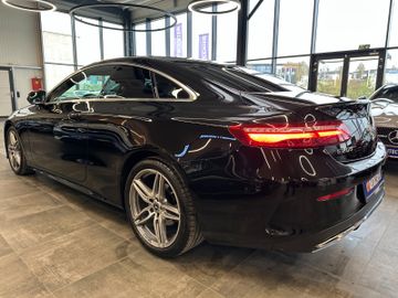 Mercedes-Benz E 200 E Coupe *AMG*360*Parkass*LED*