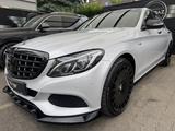 Mercedes-Benz C 400 4Matic*DESIGNO*DISTR*TOWI*SPUR*KEYLESSF - gebrauchte Mercedes-Benz C 400 aus dem Jahr 2017