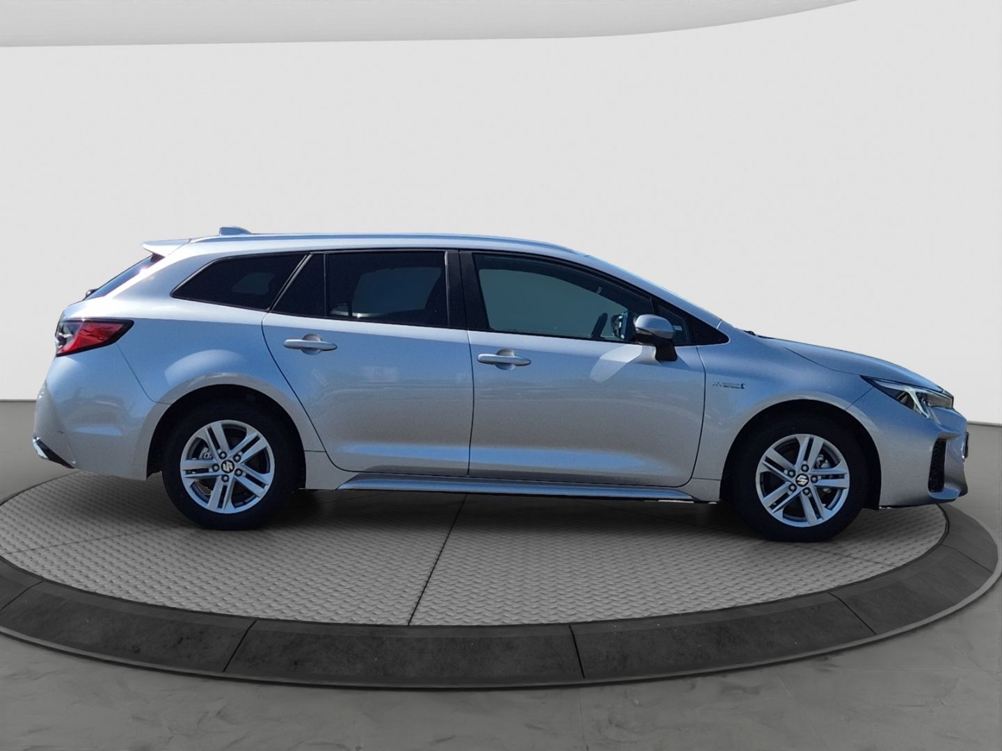 Suzuki Swace - Bild 6