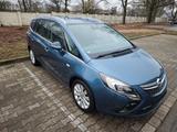 Opel Zafira Tourer 2 Jahre Tüv / Inspektion 7 Sitzer - Opel Zafira Tourer in Bochum