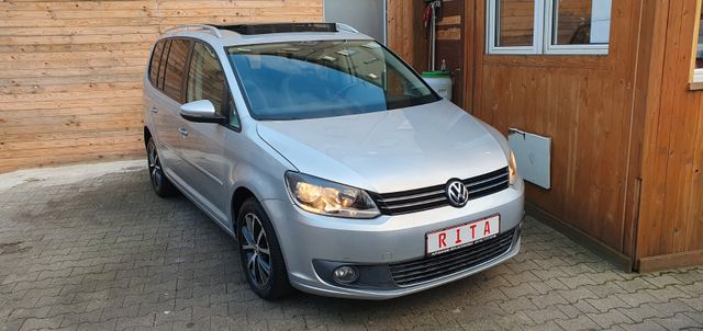 Volkswagen Touran 2.0 TDI, 7 Sitze, Panorama-Schiebedach