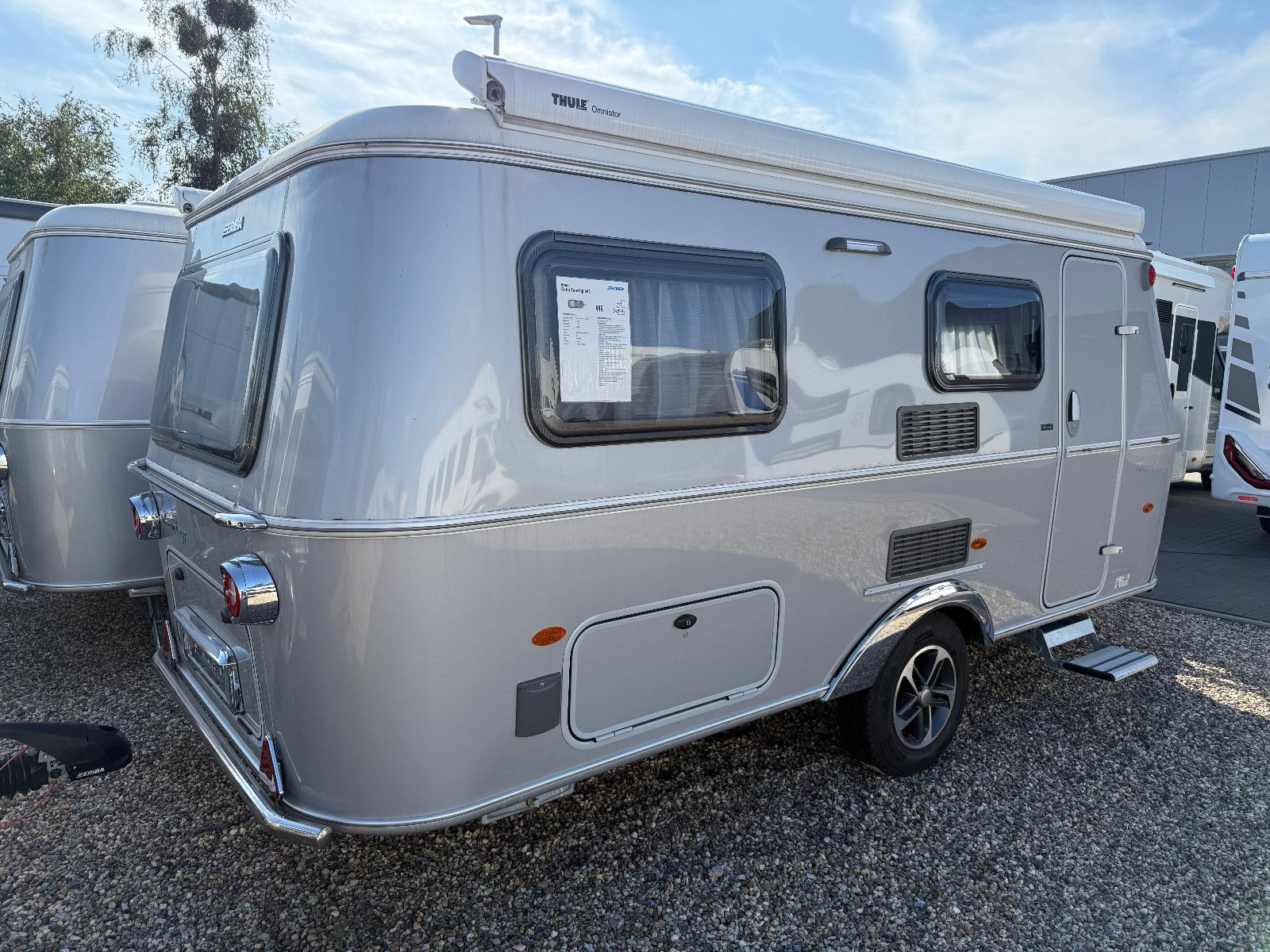 Fahrzeugabbildung HYMER / ERIBA / HYMERCAR Touring 542 - Legend- 5.784€ sparen !!!