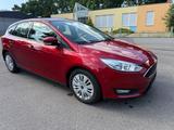 Ford Focus Lim. Trend - Ford Focus mit Benzin-Antrieb: Kleinwagen