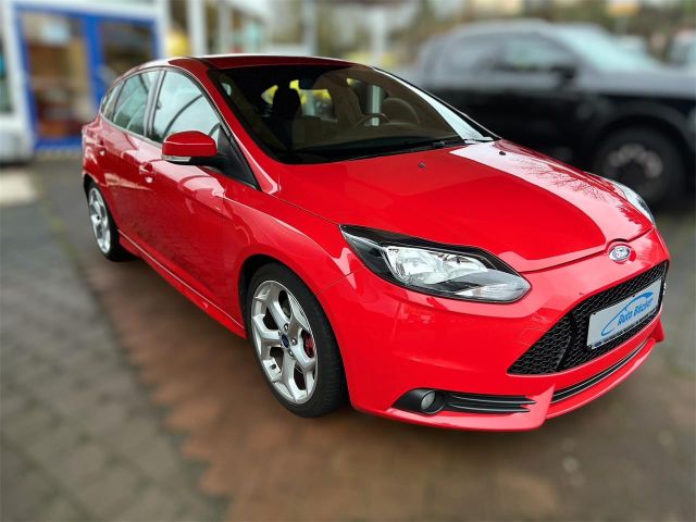 Ford Focus Lim. ST