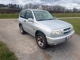 Suzuki Grand Vitara 2.0 ALLRAD AHK 3 trg.  eFH - Suzuki Gebrauchtwagen von 1999