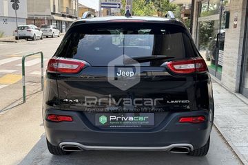 Jeep Cherokee - 5