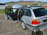 BMW 318 Touring nur 114.000 KM, TÜV 06/2027, SHD - gebrauchte BMW 3er Reihe aus dem Jahr 2003