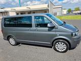Volkswagen T5 Multivan Highline *neuer Motor* - VW T5 Multivan in Aachen
