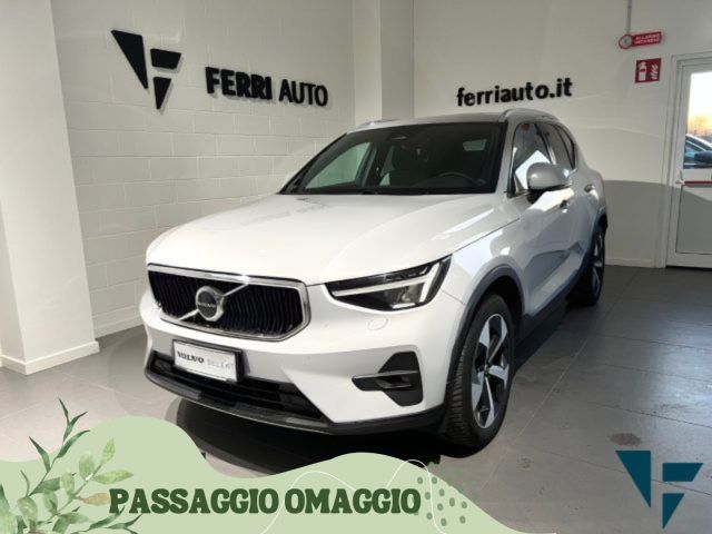 Другие VOLVO XC40 B3 automatico Core