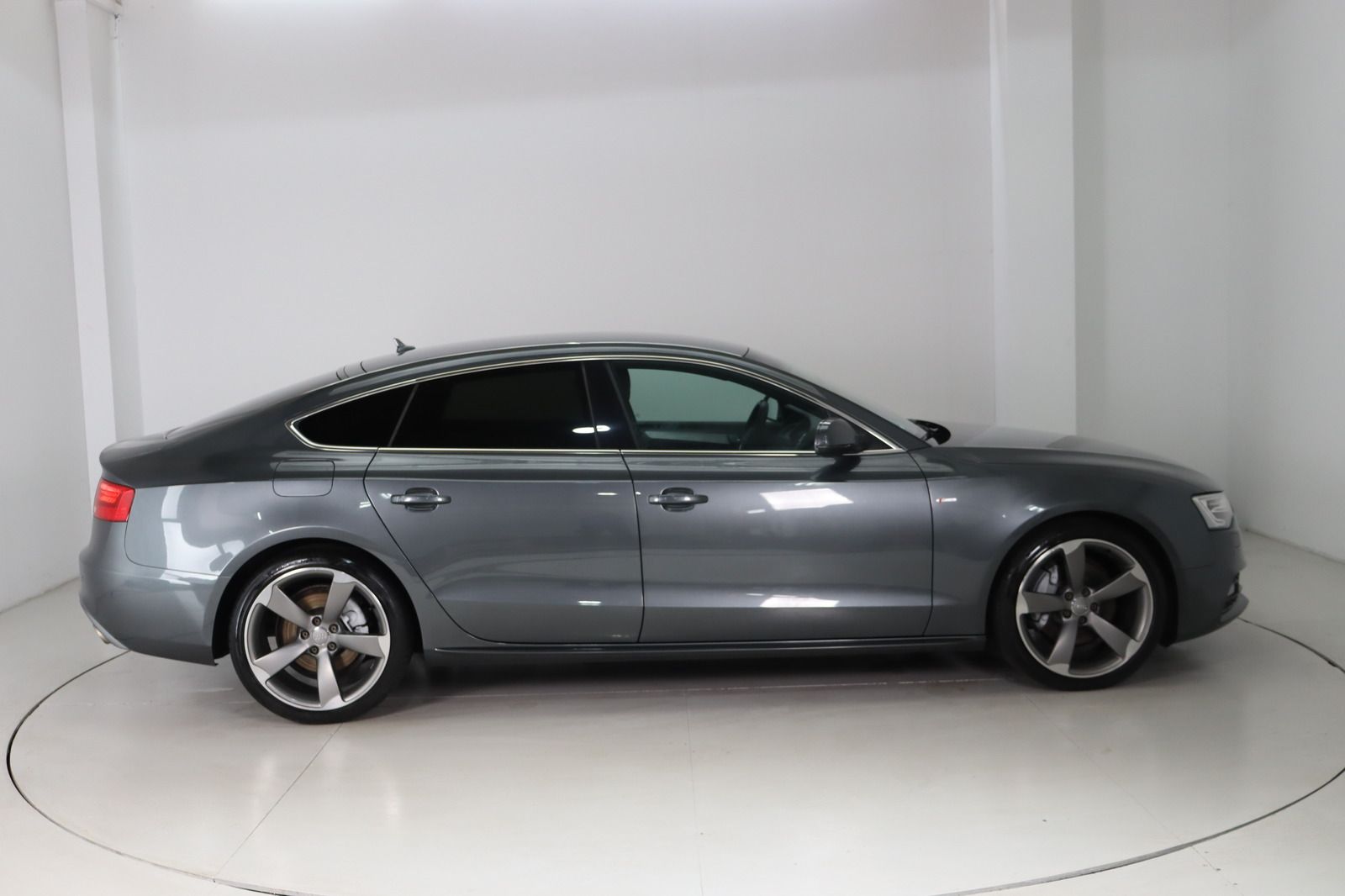 Fahrzeugabbildung Audi A5 3.0 TDI quattro Sportback S-line * Bi-Xenon *