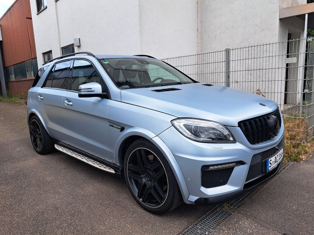 Mercedes-Benz ML 500