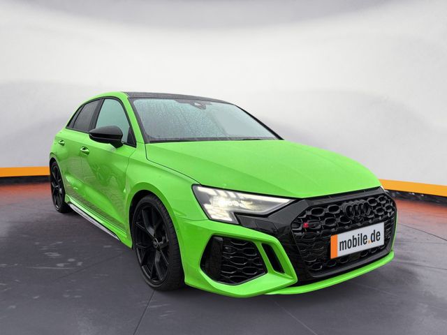 Audi RS3 Sportback qu. S-tro. +KERAMIK+B&O+HEAD UP+