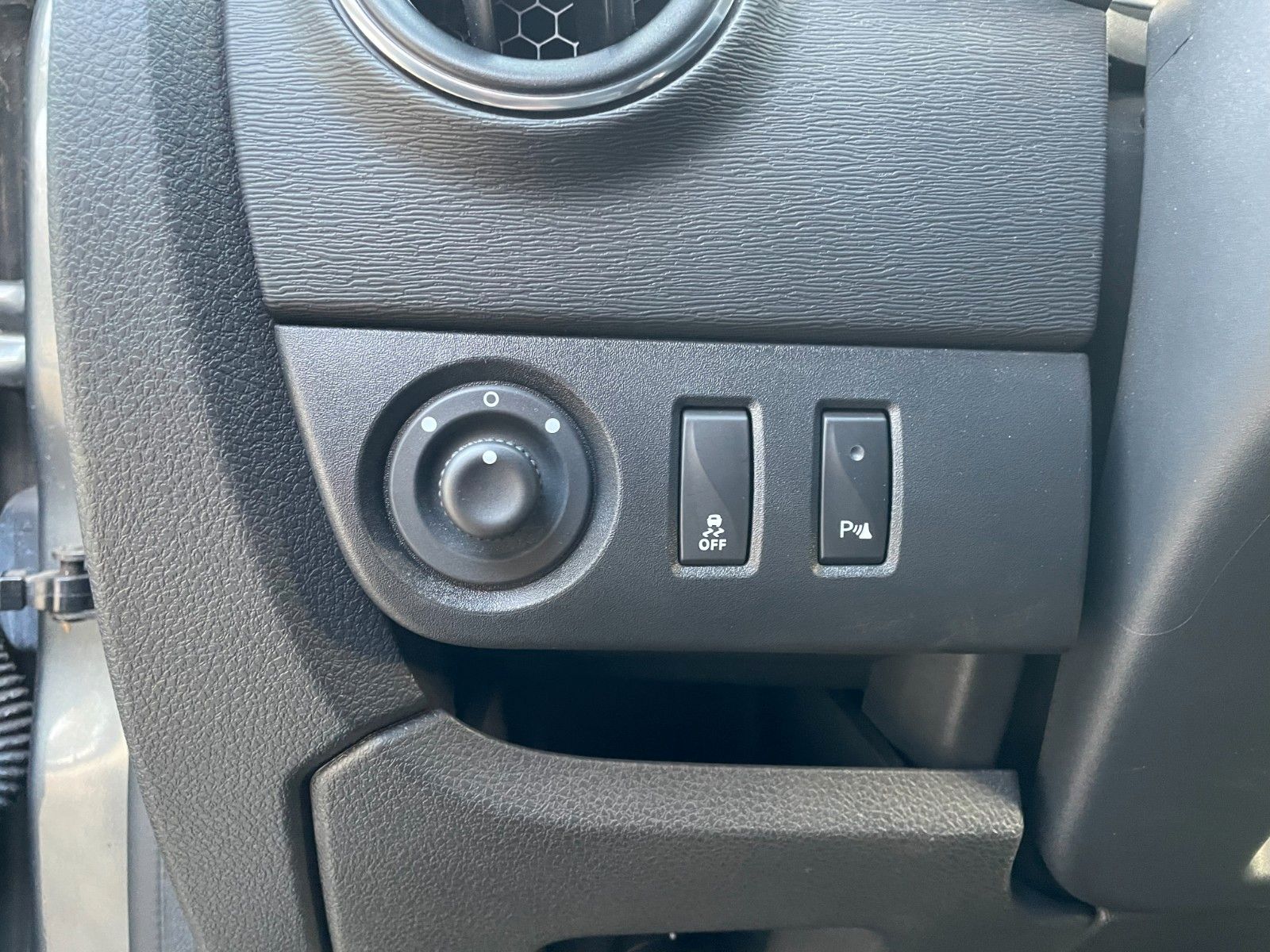 Fahrzeugabbildung Dacia Dokker Stepway Celebration