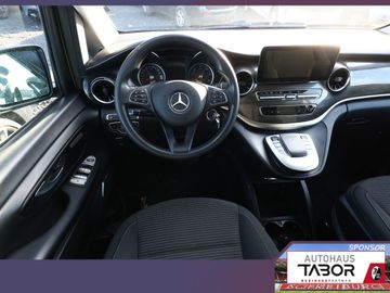 Mercedes V 220 - 7