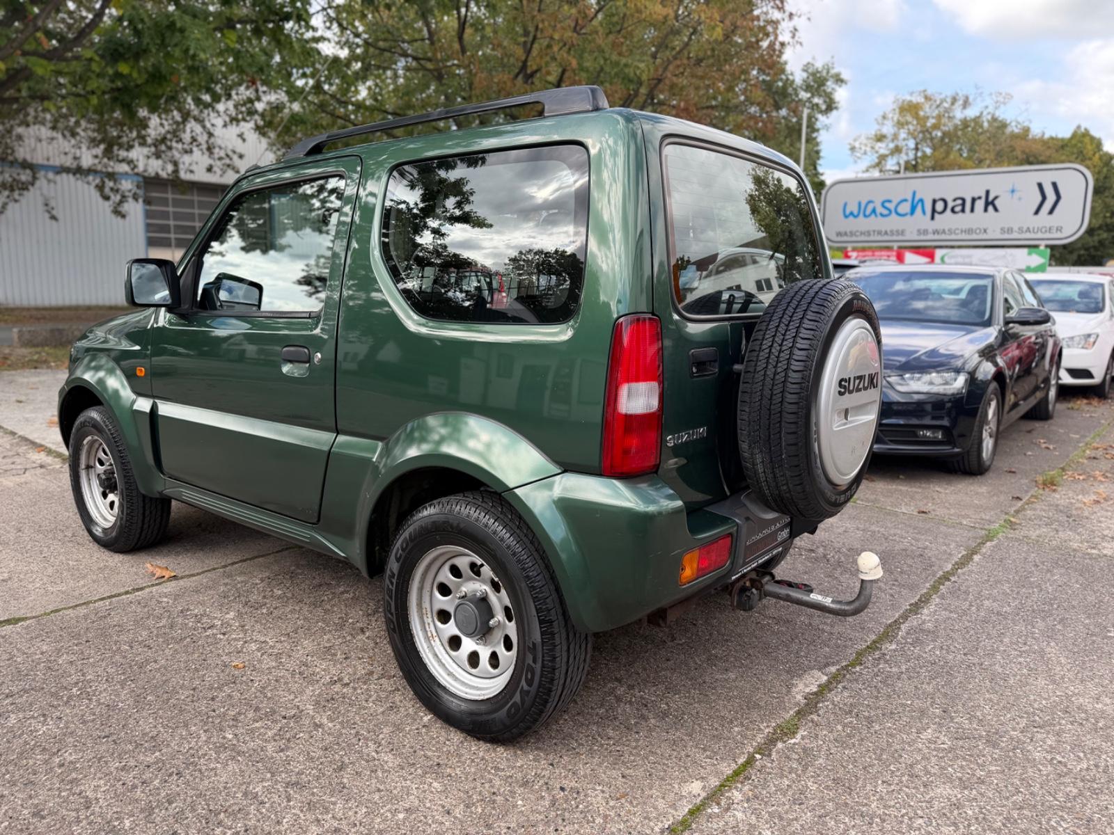 SUZUKI JIMNY 1.3 VVT 86ch RANGER 4X4 - ATTELAGE - 1ER PROPRIÉTAIRE - BARRES DE TOIT
