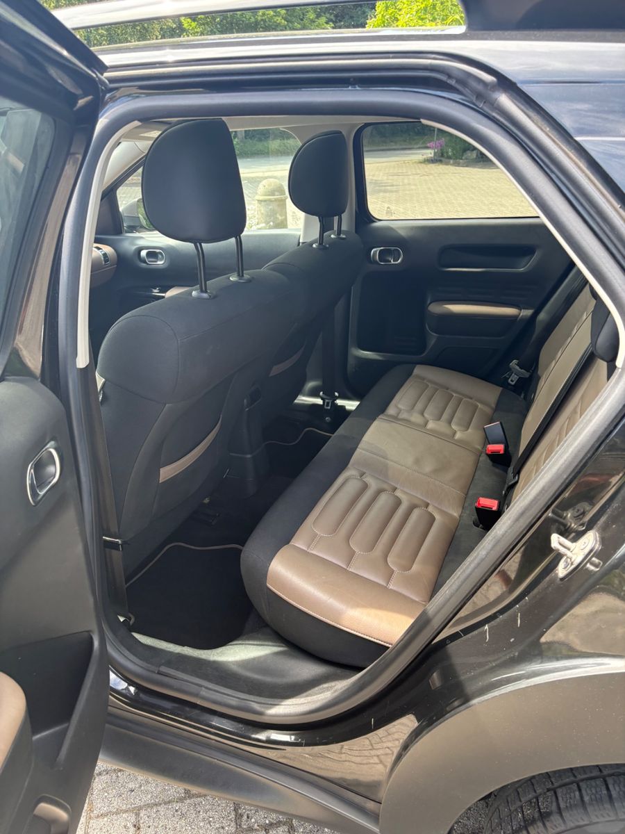 Photo 8 of CITROEN C4 Cactus