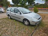 Ford Focus 1,8TDDi 55kW Viva Viva - Ford Focus aus 2003 mit Diesel-Antrieb