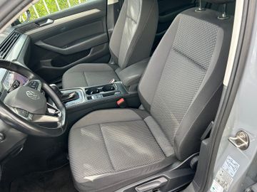 Volkswagen Passat Variant - 9