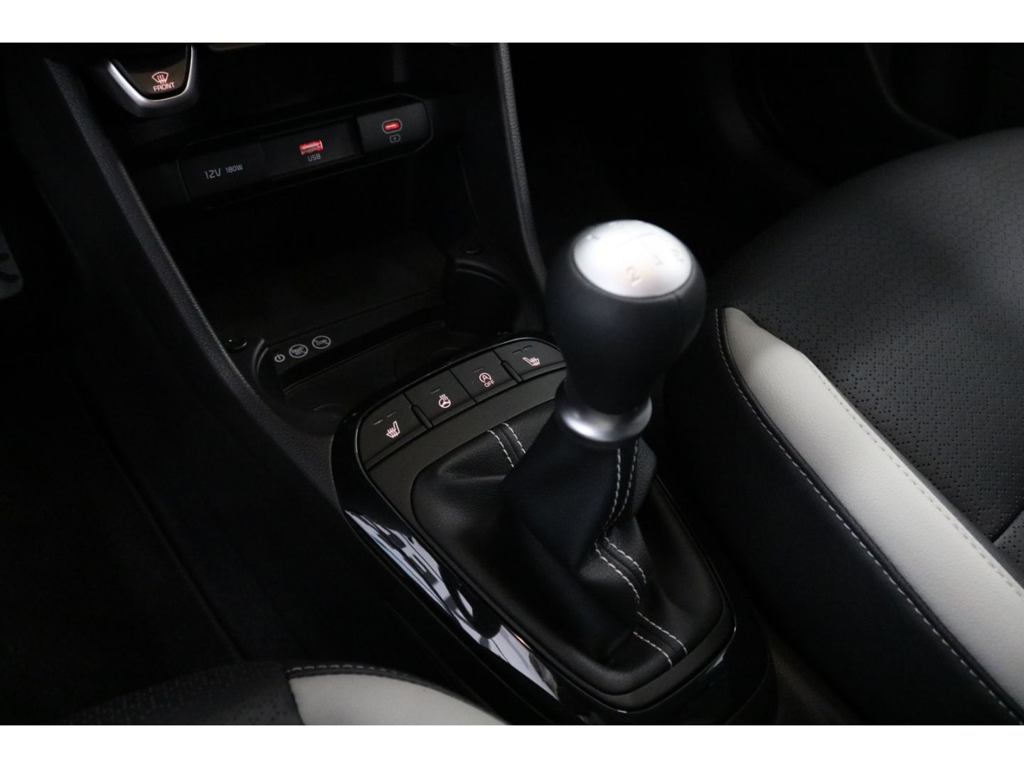 Fahrzeugabbildung Kia Picanto GT-Line 1.2 LED Navi Kamera Induktion