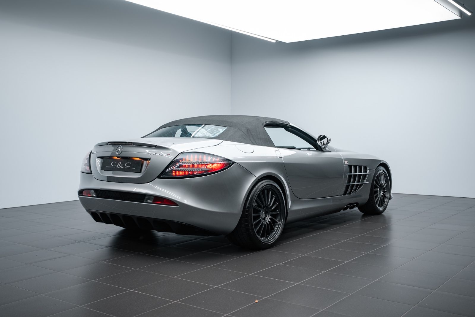 Fahrzeugabbildung Mercedes-Benz SLR McLaren 722 S Roadster LIMITIERT/TOPGEPFLEGT