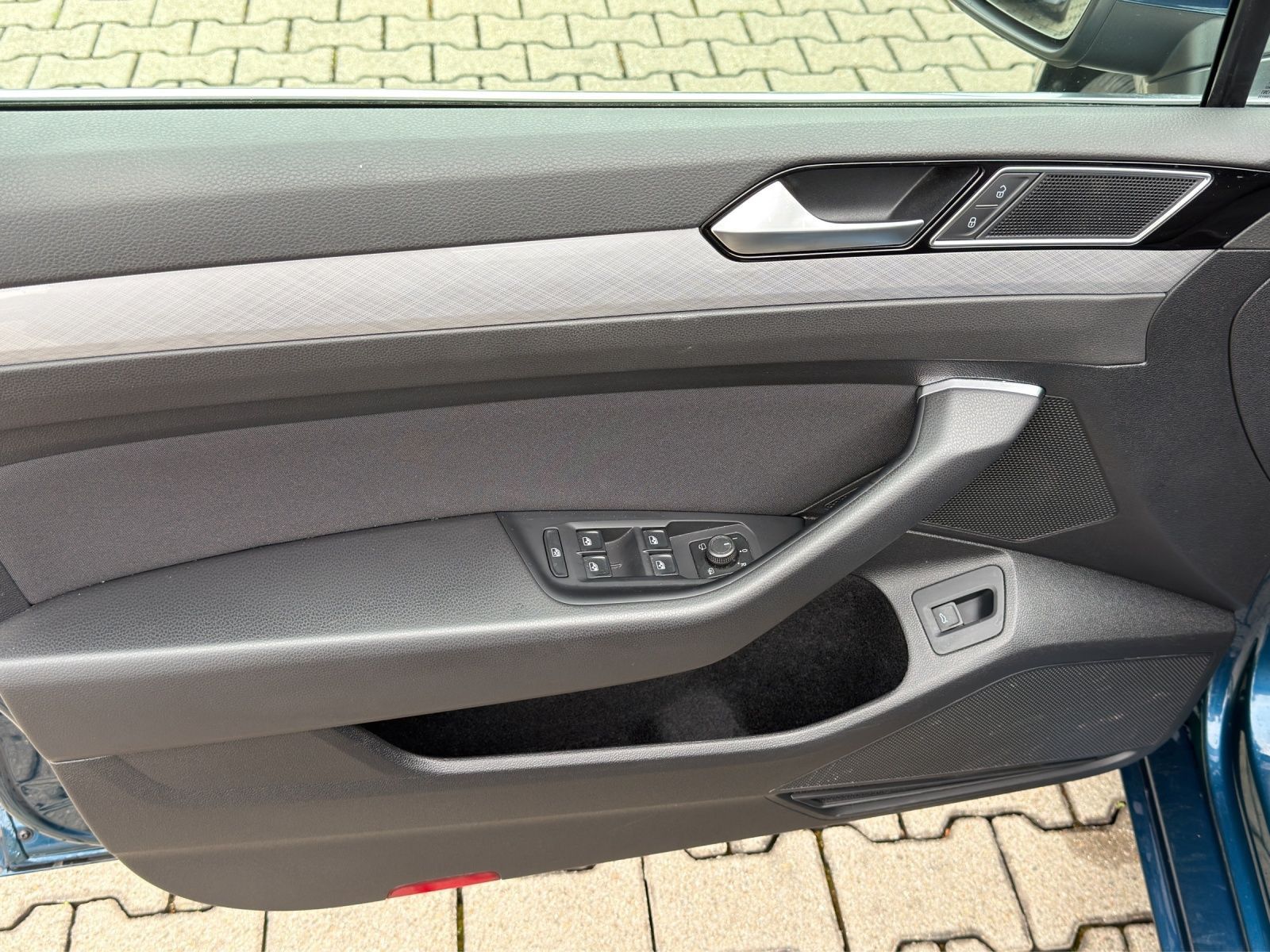 Volkswagen Passat Variant - Bild 15