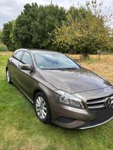 Mercedes-Benz A 180 BlueEFFICIENCY Style Edition Style Edition - Mercedes-Benz A-Klasse: Style Edition
