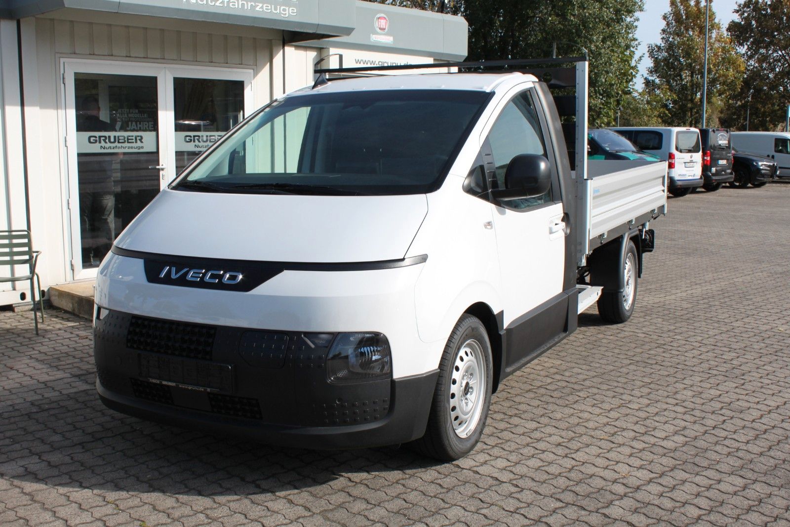 Fahrzeugabbildung Iveco eMoovy 35F16E Kipper