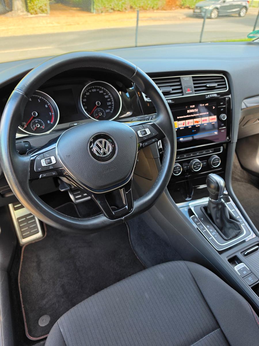 Volkswagen Golf 1.5 TSI ACT DSG Sound Variant Sound