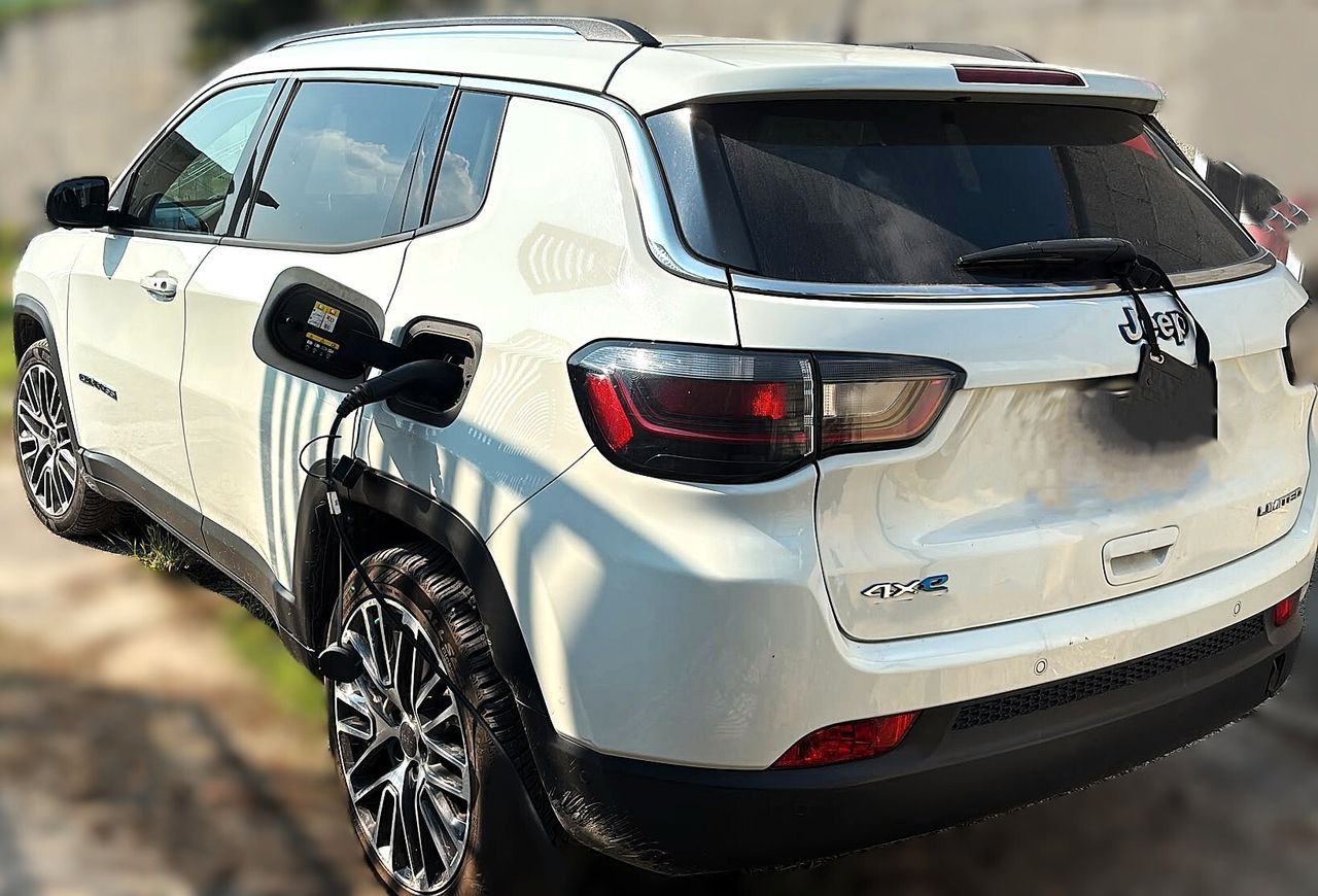 Jeep Compass 1.3 Turbo T4 131CV PHEV AT6 4xe Lim imagem 3