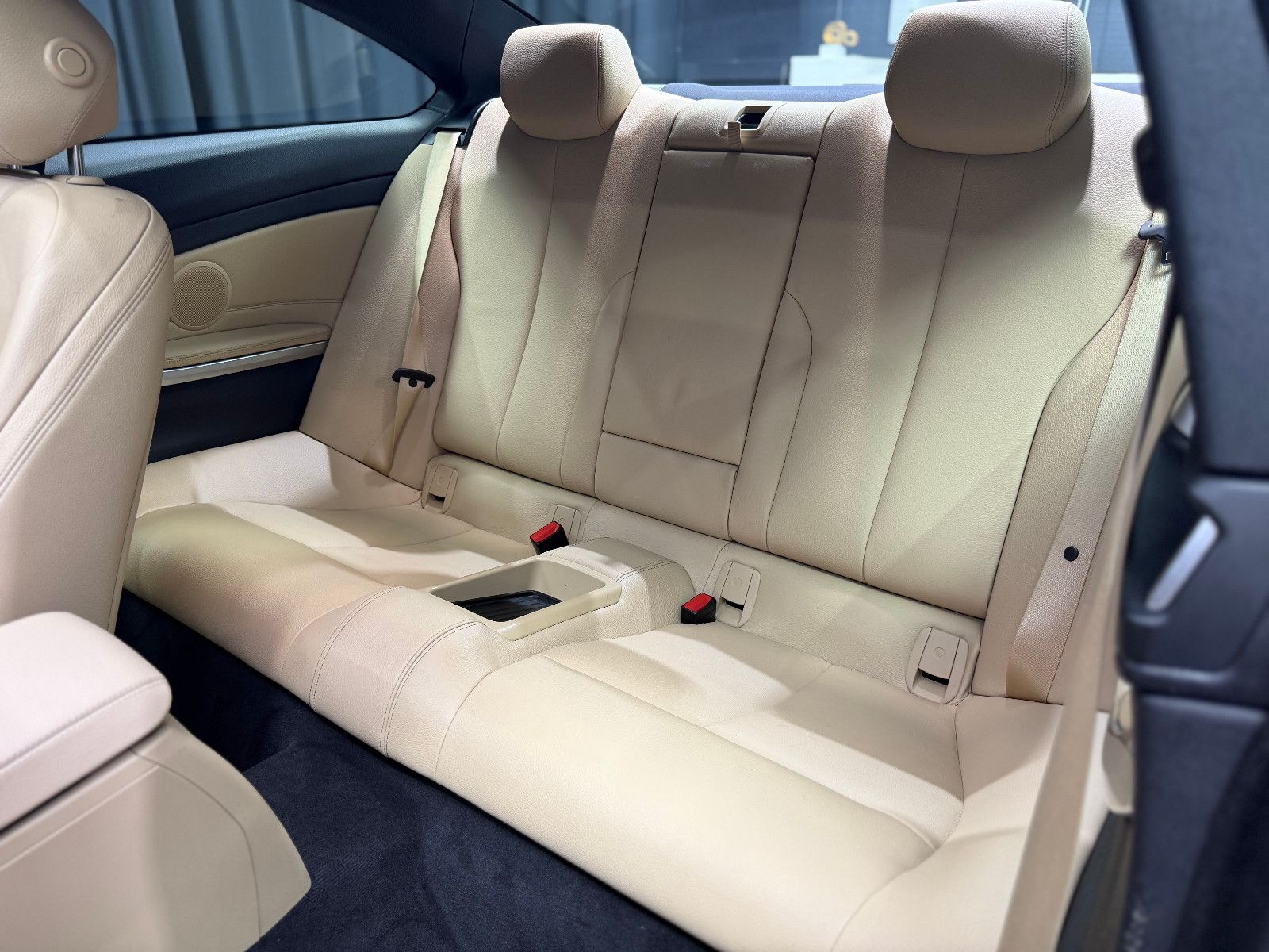 Fahrzeugabbildung BMW 440i Coupe M Sport|LCI|GLASDACH|SHADOWLINE
