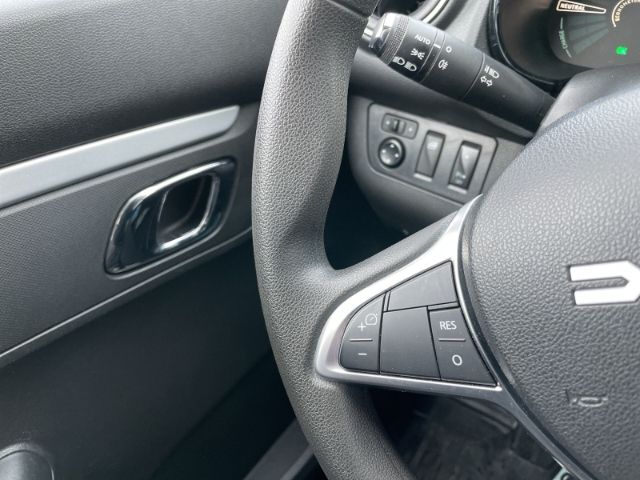 Fahrzeugabbildung Dacia Spring Electric 45 Essential Navi, Klimaanlage,