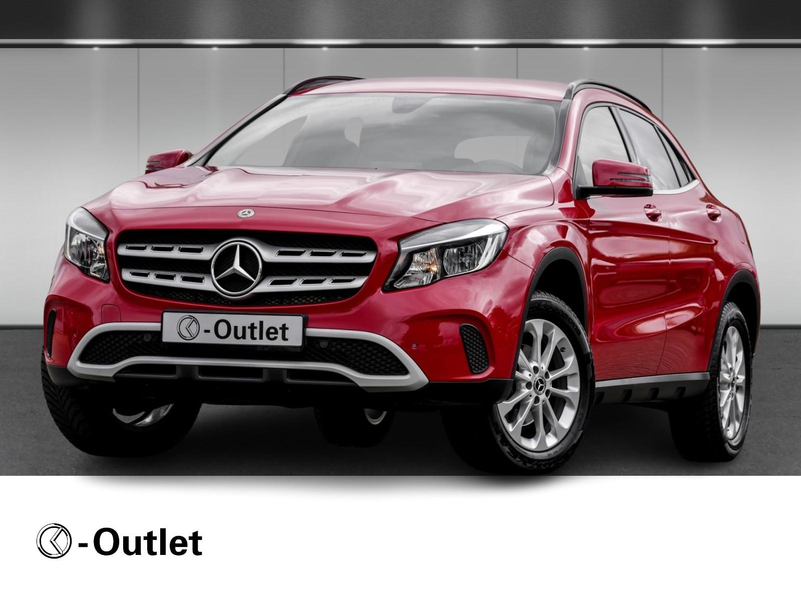 Mercedes-Benz GLA 180 Style Navi AHK eKlappe 17" RKamera ParkA