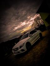 Mercedes-Benz C300 d 4MATIC AMG Line - Mercedes-Benz 300: Scheckheftgepflegt