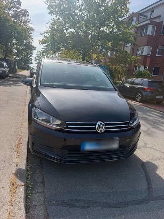 Image of Volkswagen Touran