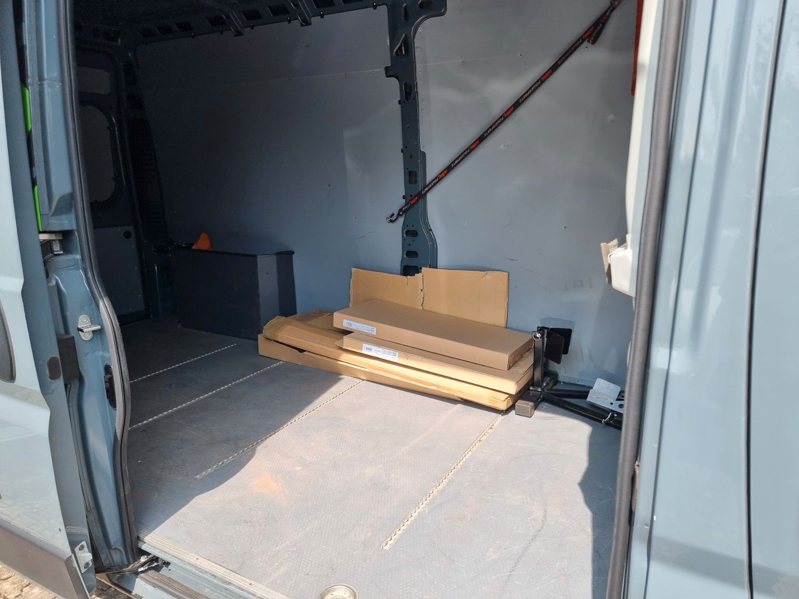 Fahrzeugabbildung Fiat Ducato Grossr.-Kasten 35 140 L3H2 Inz/Tausch mög
