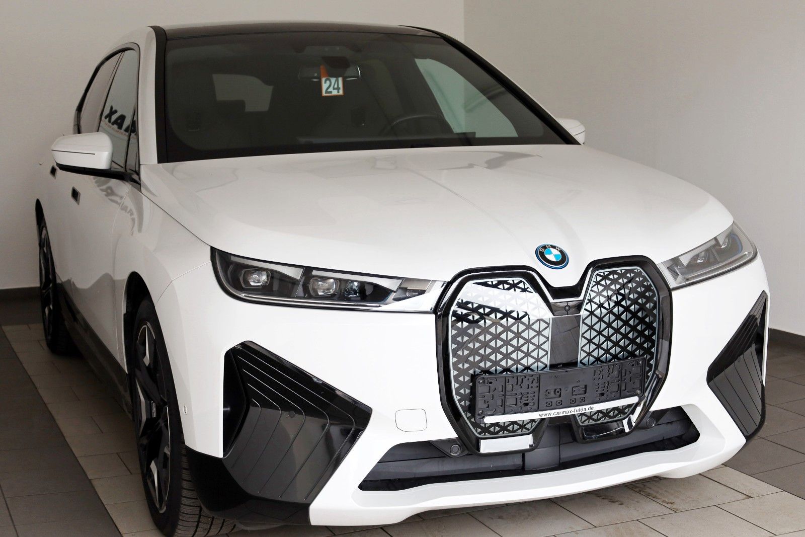 Fahrzeugabbildung BMW iX 50 xDrive,Leder,Navi,Laser,360Kamera,Panorama