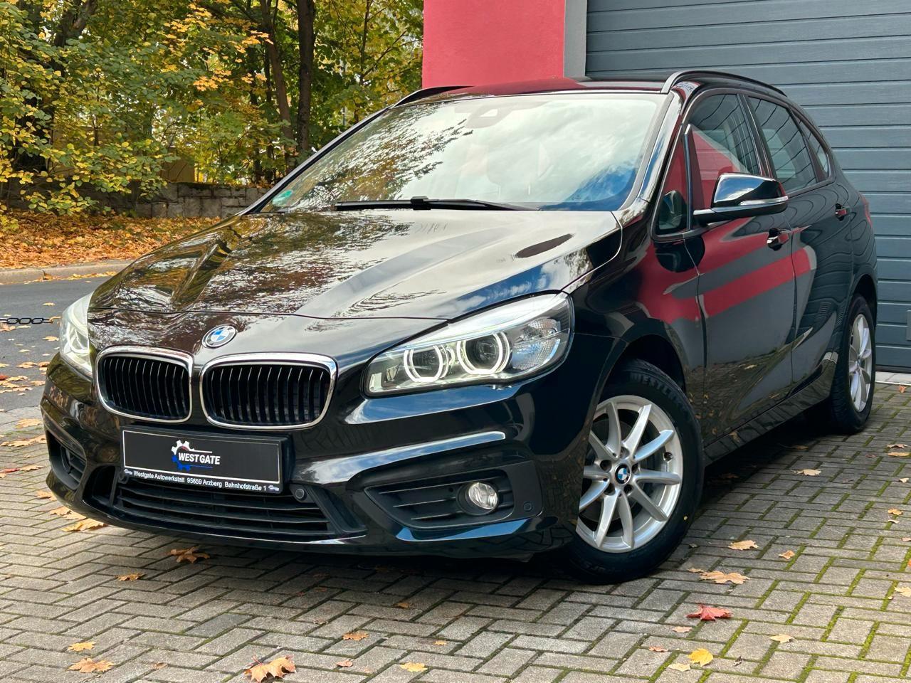 BMW 218 Active Tourer LED NAVI PDC SHZ