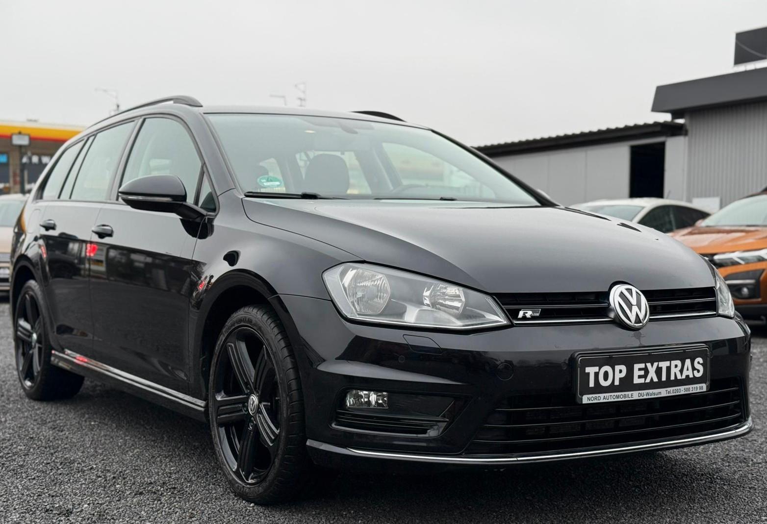 Volkswagen Golf VII Variant R-Line BMT *NAVI*TEMP*SITZH*AHK