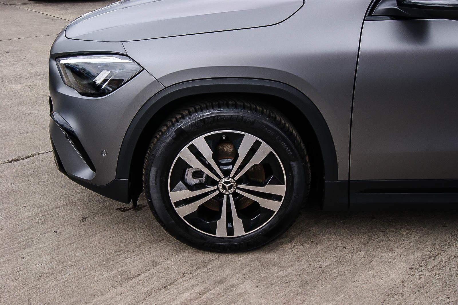 Fahrzeugabbildung Mercedes-Benz GLA 220 4-Matic Allrad Aut. MBUX KEYLESS 1.HAND