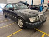 Mercedes-Benz E 300 124 CE Klima H-Zulassung Kein Rost - gebrauchte Mercedes-Benz E 300 aus dem Jahr 1991