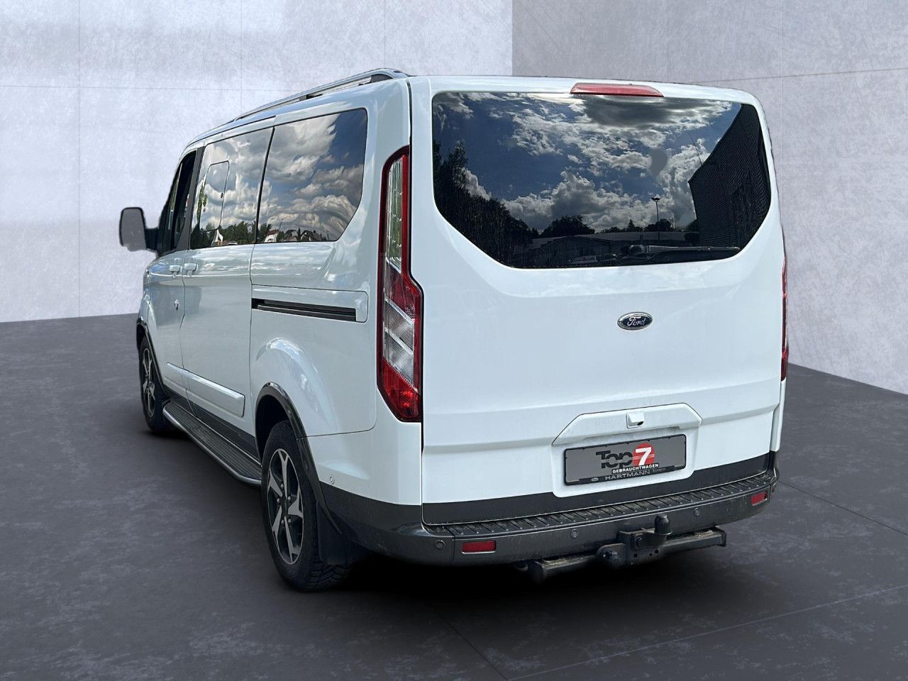 Ford Tourneo Custom 320 L1 Tourneo Active Automatik foto 4