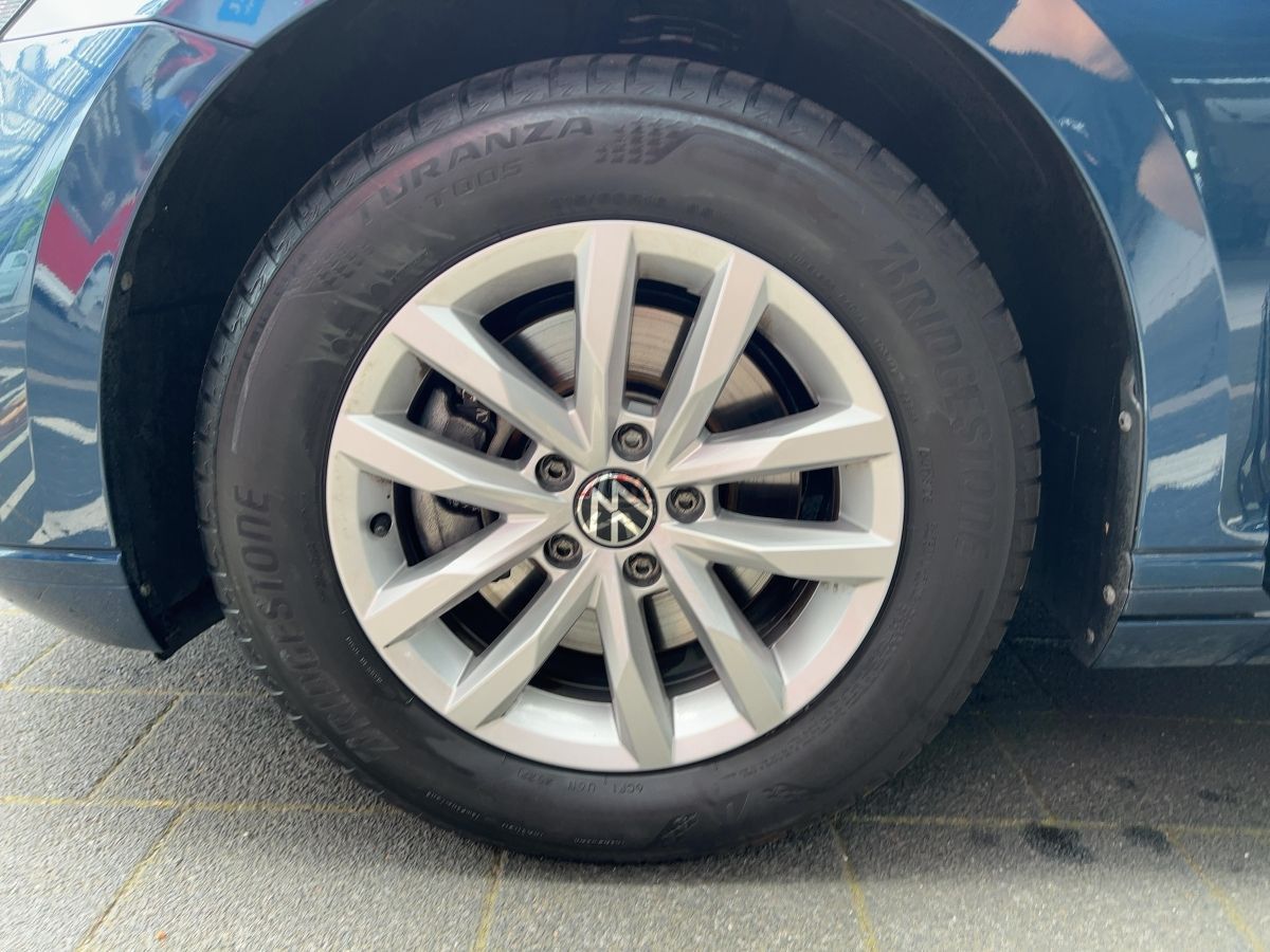 Volkswagen Passat Variant - Bild 16