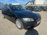 BMW Touring 320i/Automatik/TüvNEU/Navi/PanoramaDach - BMW 320 aus 2009: Kombi, 320i