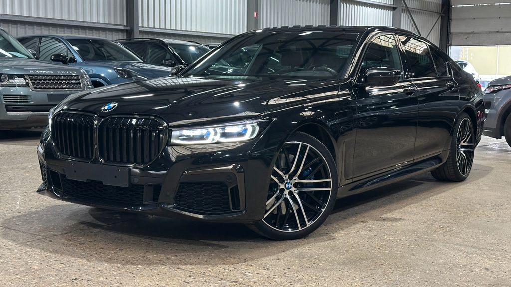 Image of BMW 745